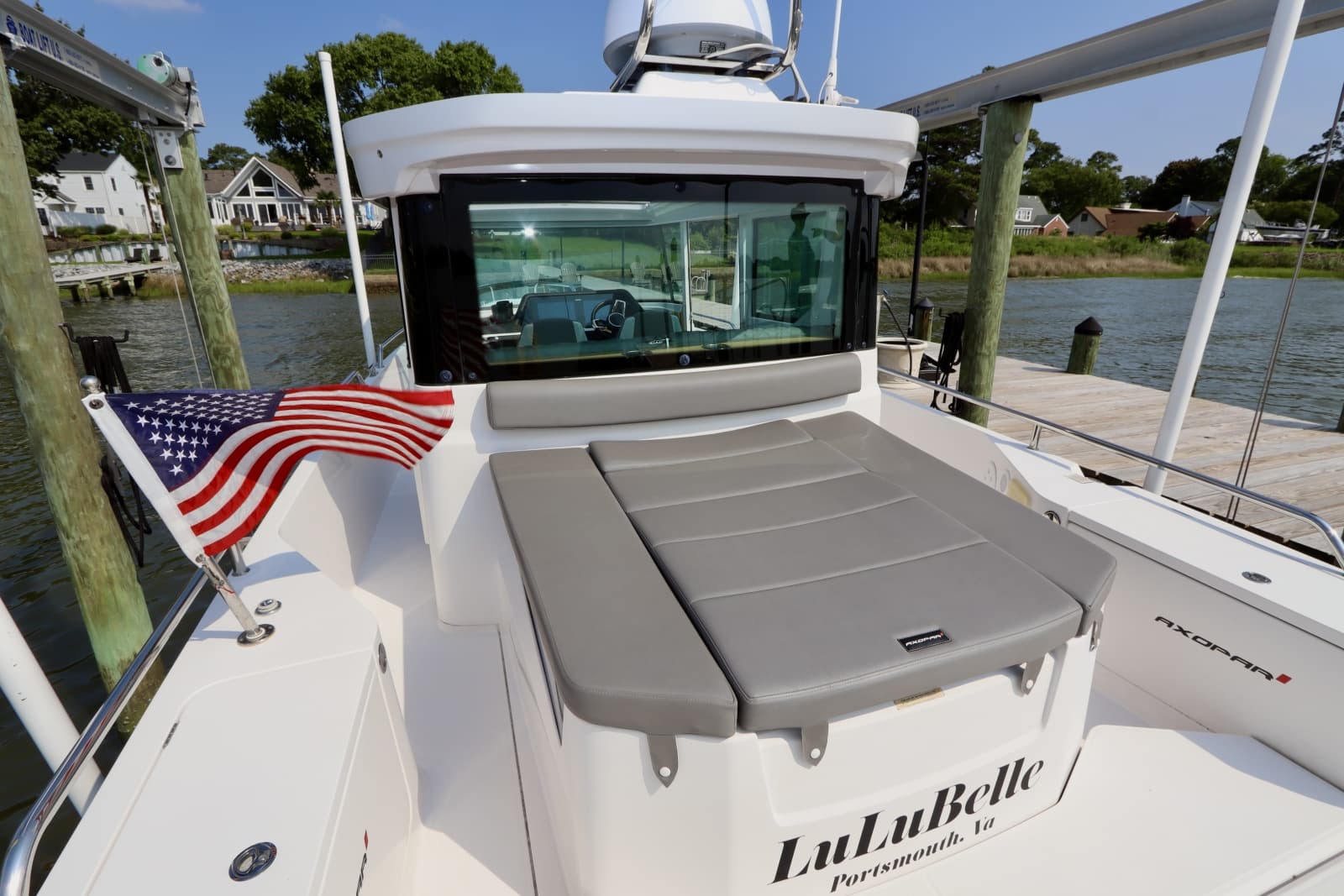 2021 Axopar 28 Cabin - Photo 18
