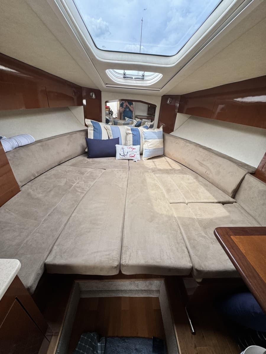 2010 Sea Ray 310 Sundancer - Photo 25