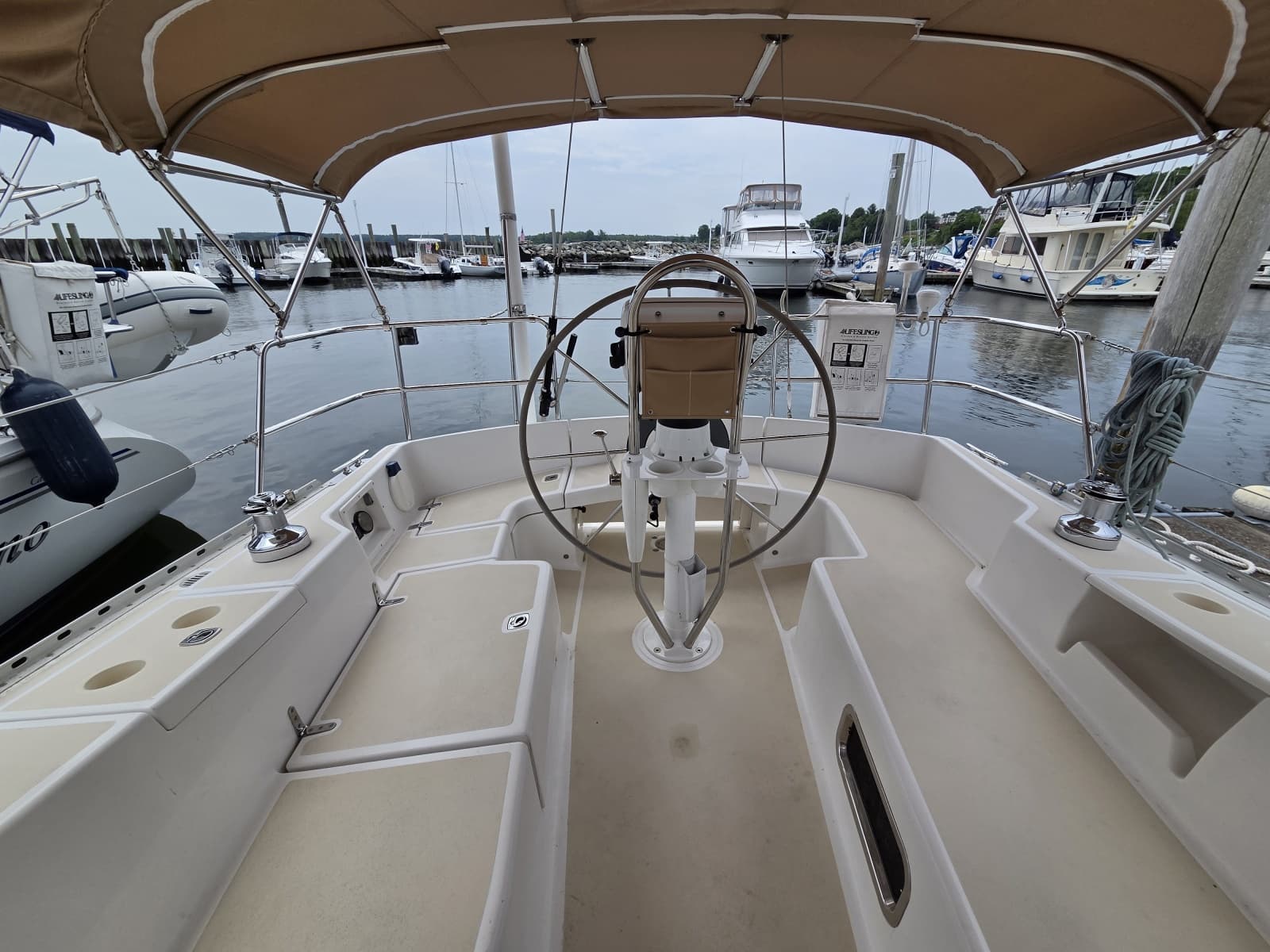 2009 Tartan 3400 - Photo 10