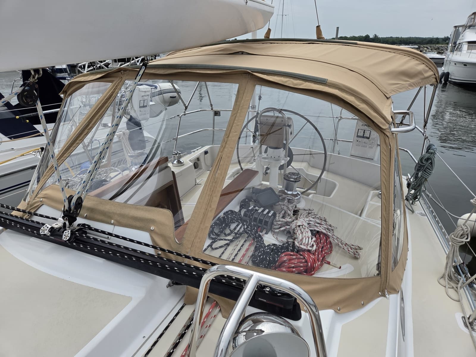 2009 Tartan 3400 - Photo 21