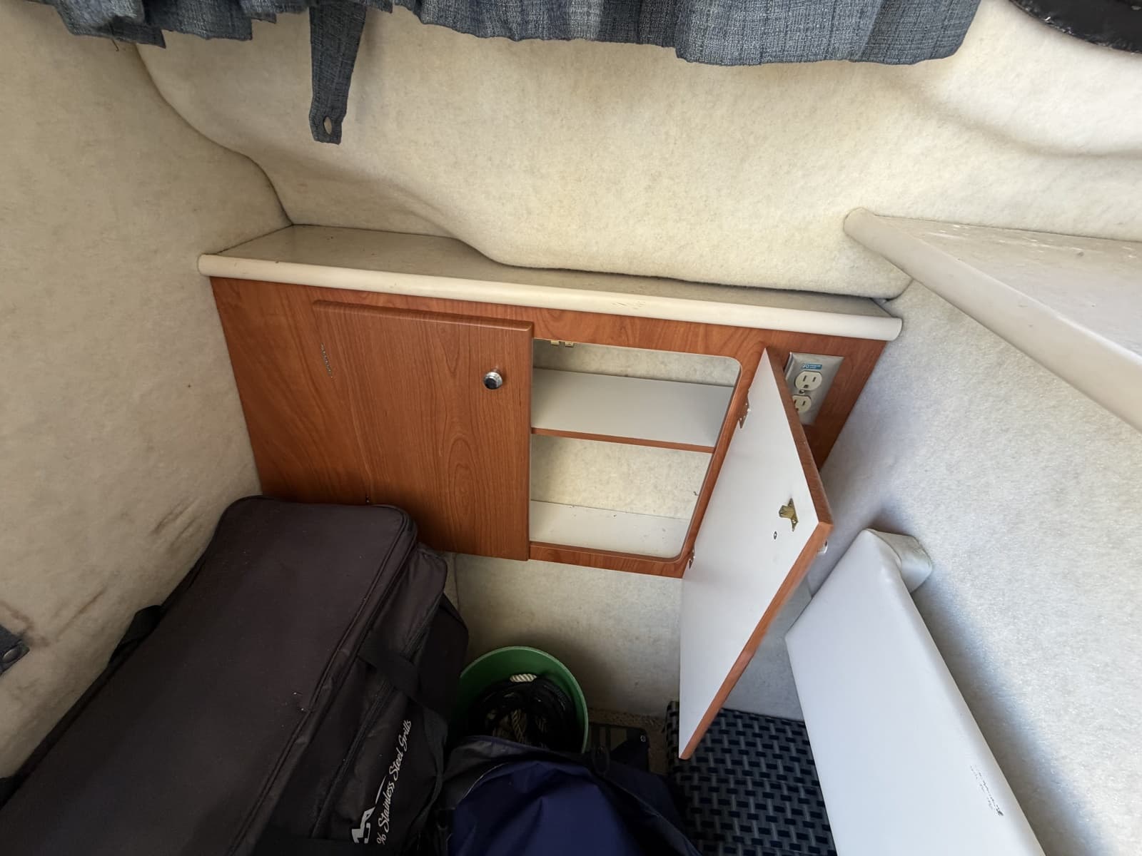 2005 Bayliner 288 Classic - Photo 10