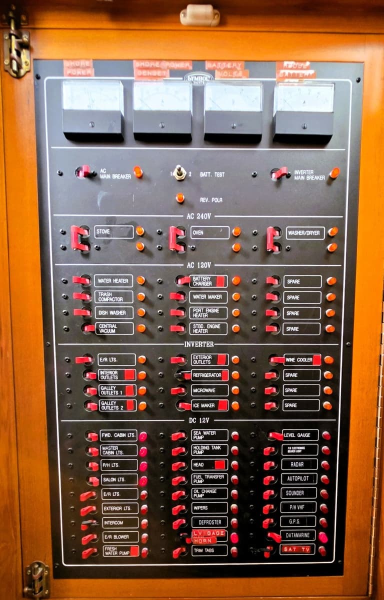 2000 Symbol 50 Pilothouse - Photo 39