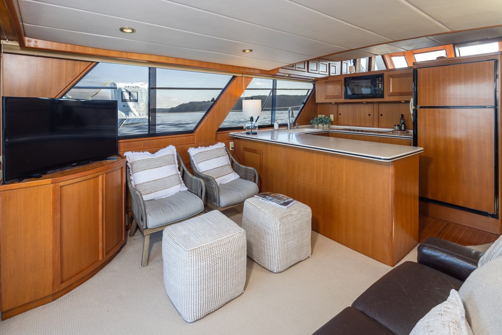 2000 Symbol 50 Pilothouse - Photo 7
