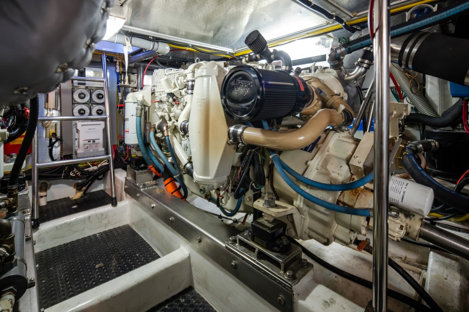 2000 Symbol 50 Pilothouse - Photo 30
