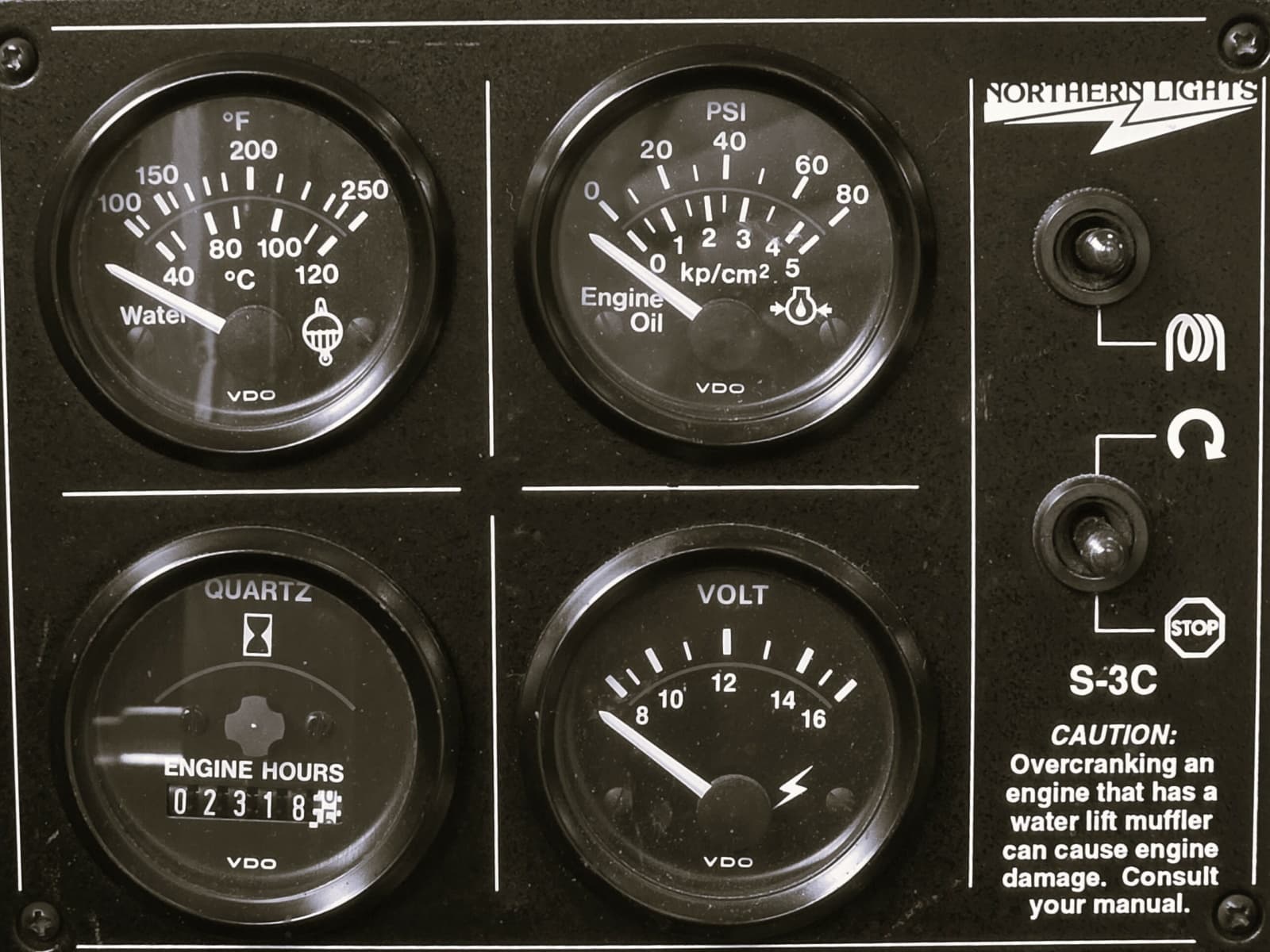 2000 Symbol 50 Pilothouse - Photo 41