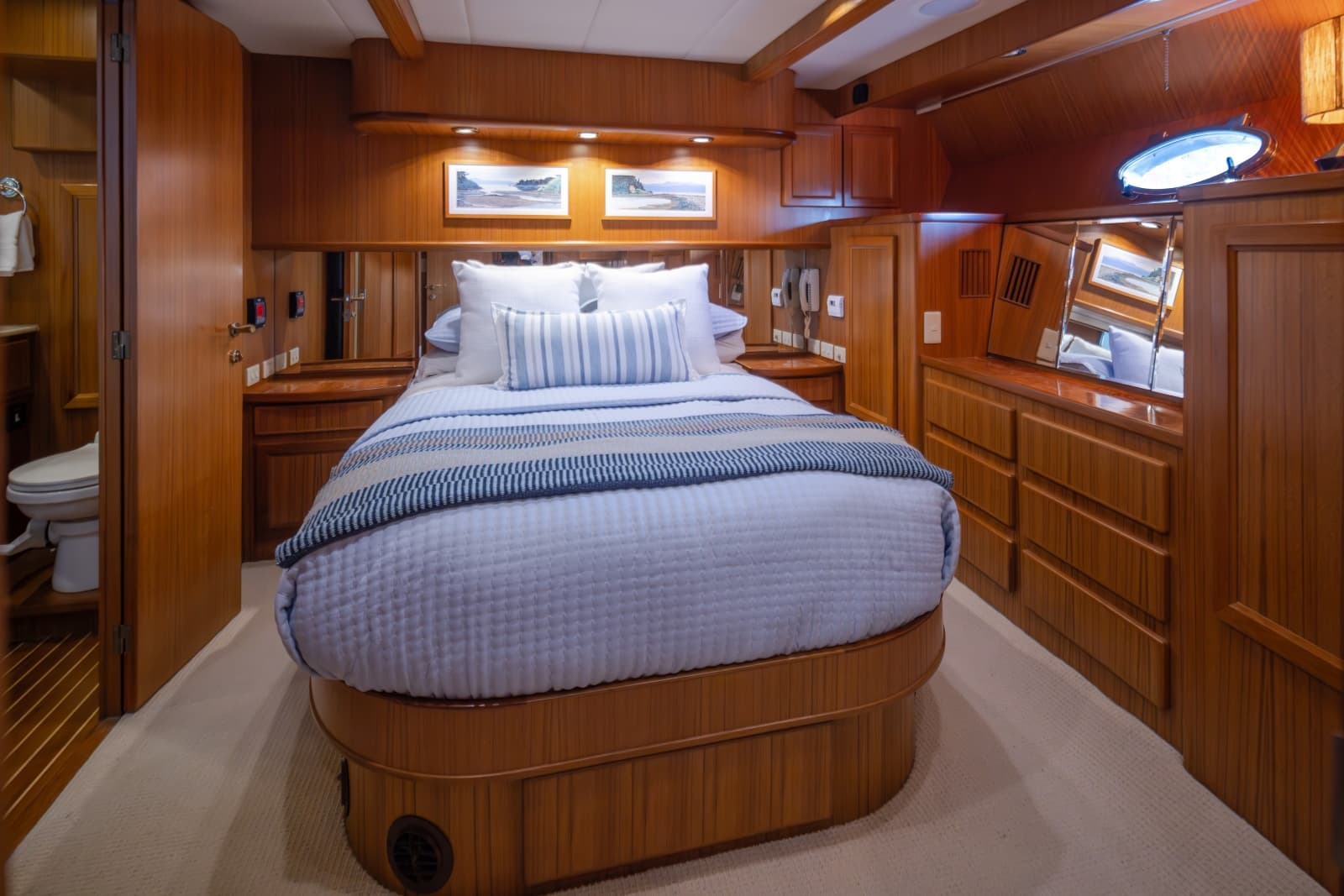 2000 Symbol 50 Pilothouse - Photo 15