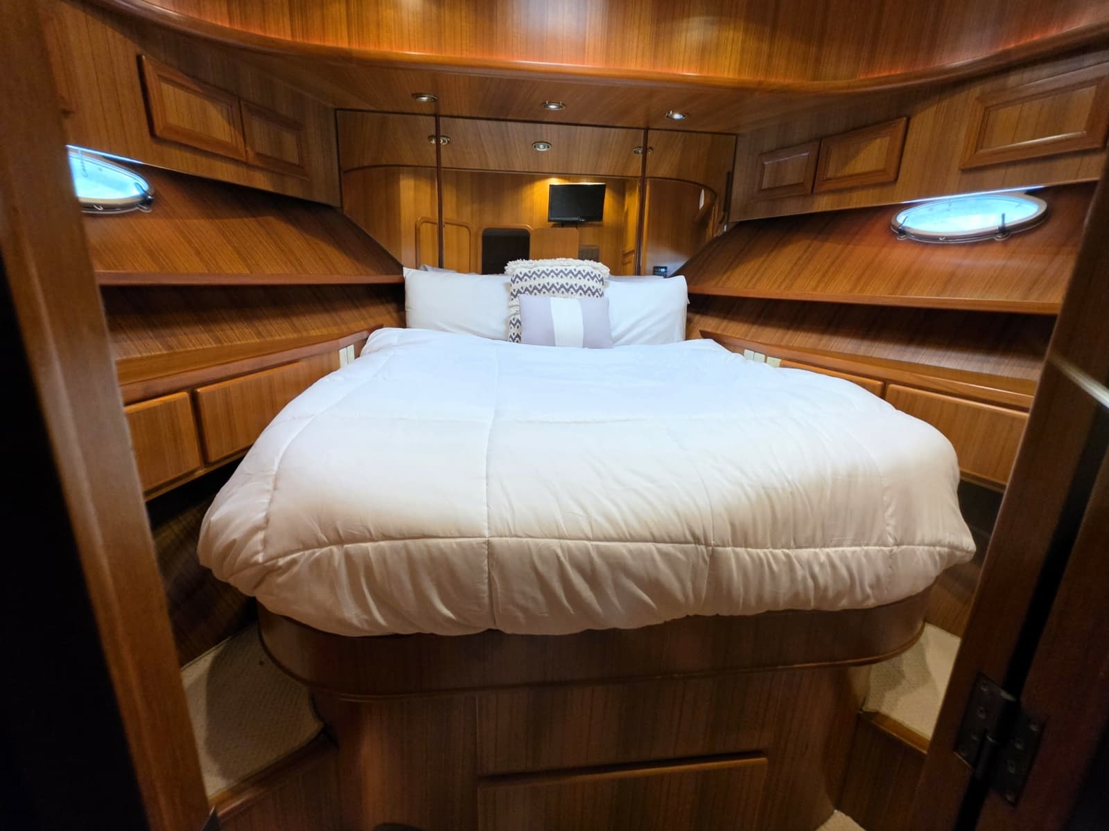 2000 Symbol 50 Pilothouse - Photo 7