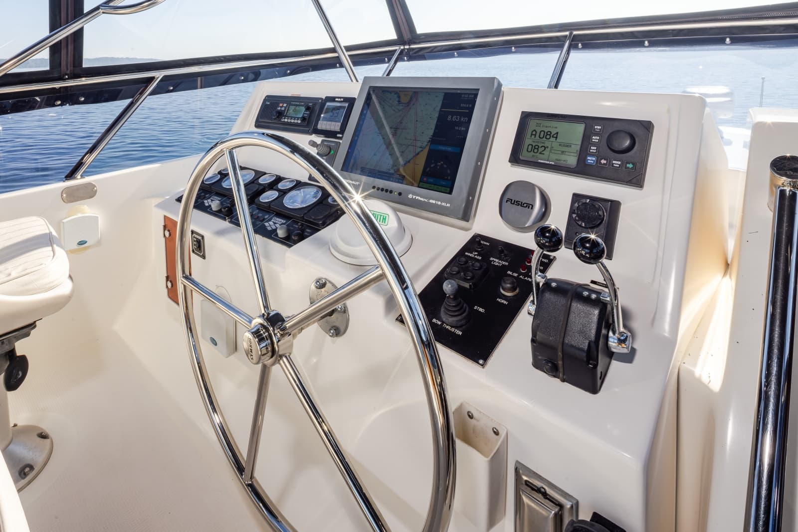 2000 Symbol 50 Pilothouse - Photo 24