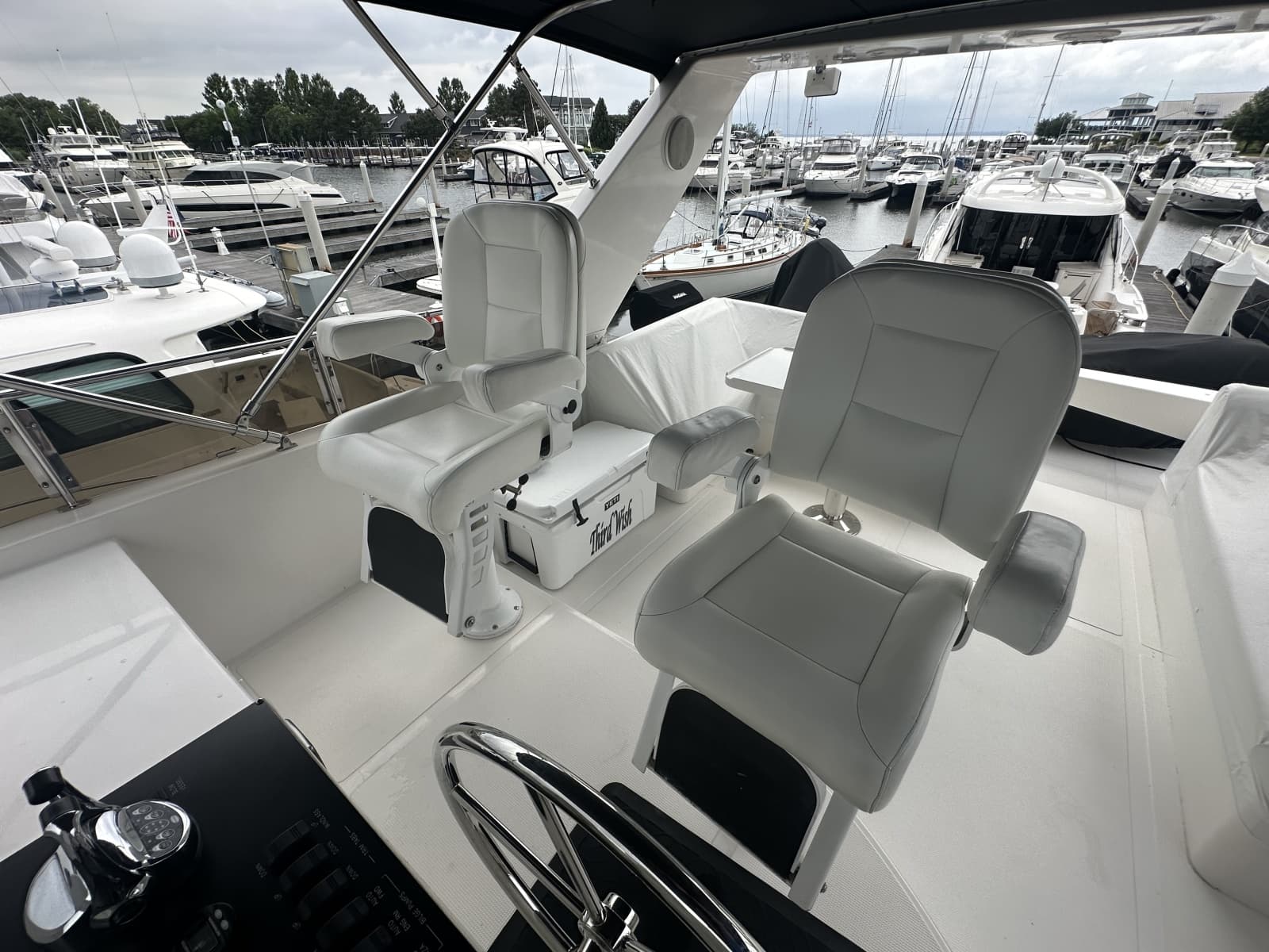 2003 Symbol 56 Raised Pilothouse - Photo 12