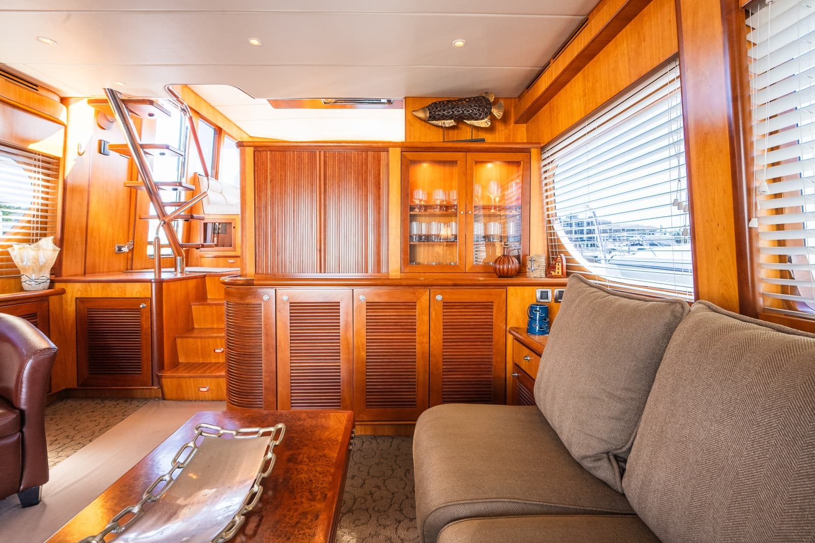 2003 Symbol 56 Raised Pilothouse - Photo 45