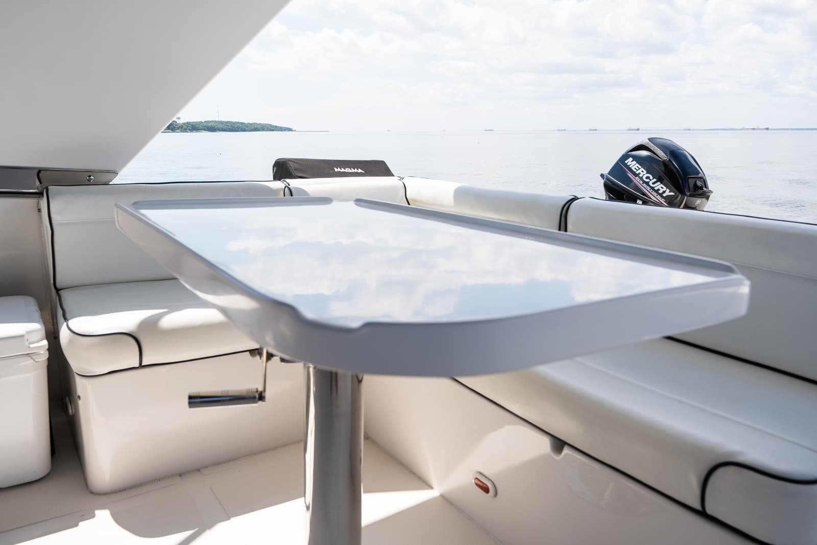 2003 Symbol 56 Raised Pilothouse - Photo 39