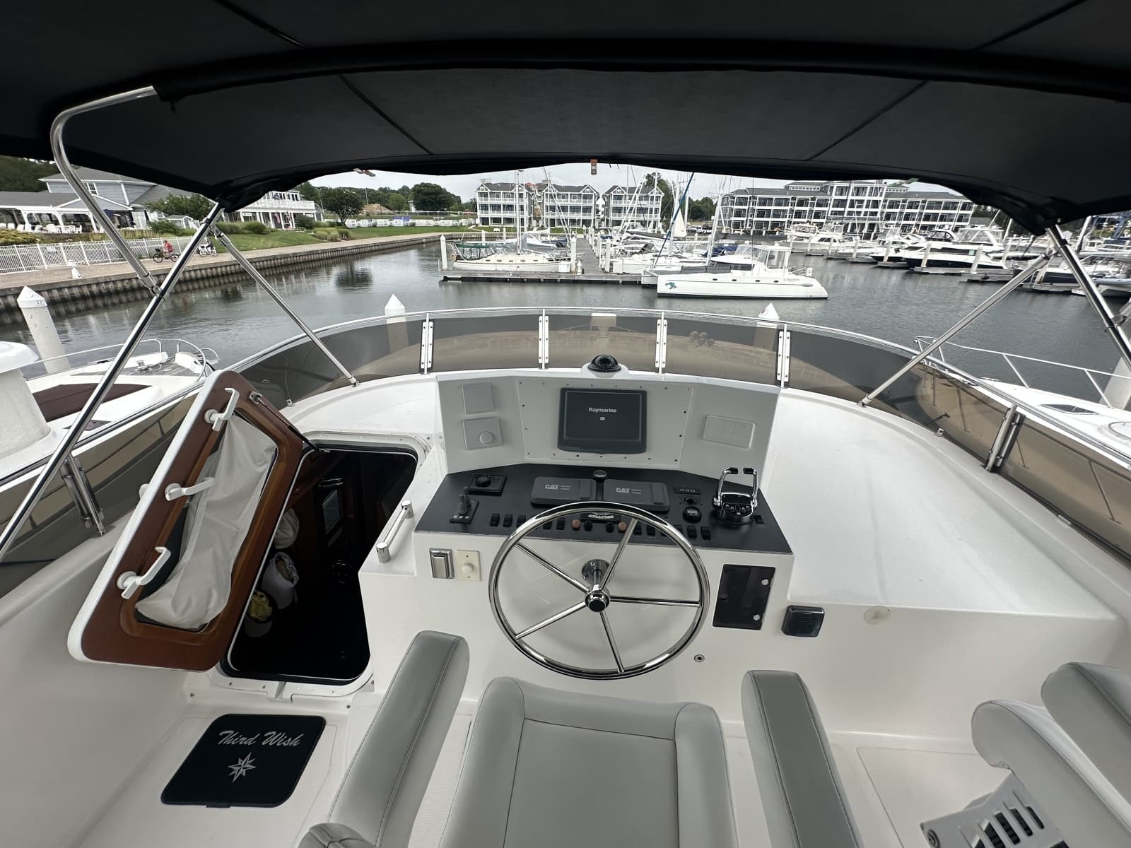 2003 Symbol 56 Raised Pilothouse - Photo 10