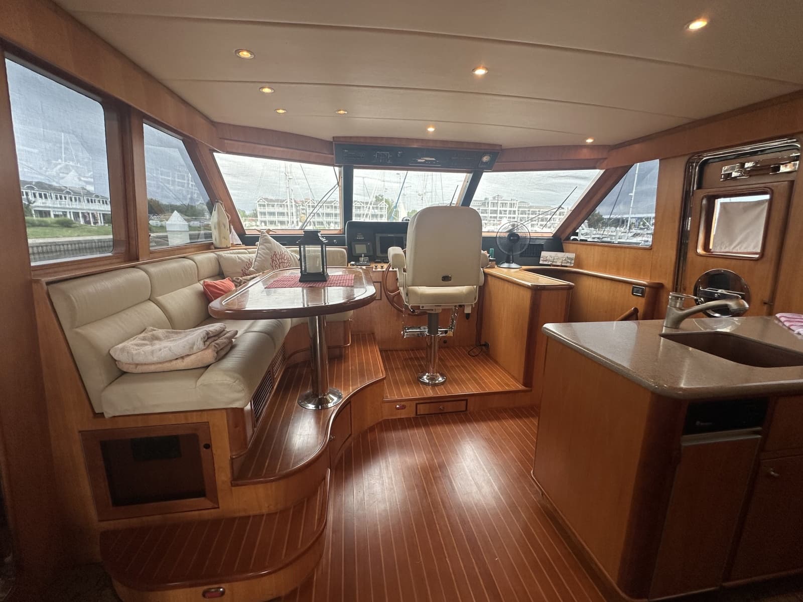 2003 Symbol 56 Raised Pilothouse - Photo 29