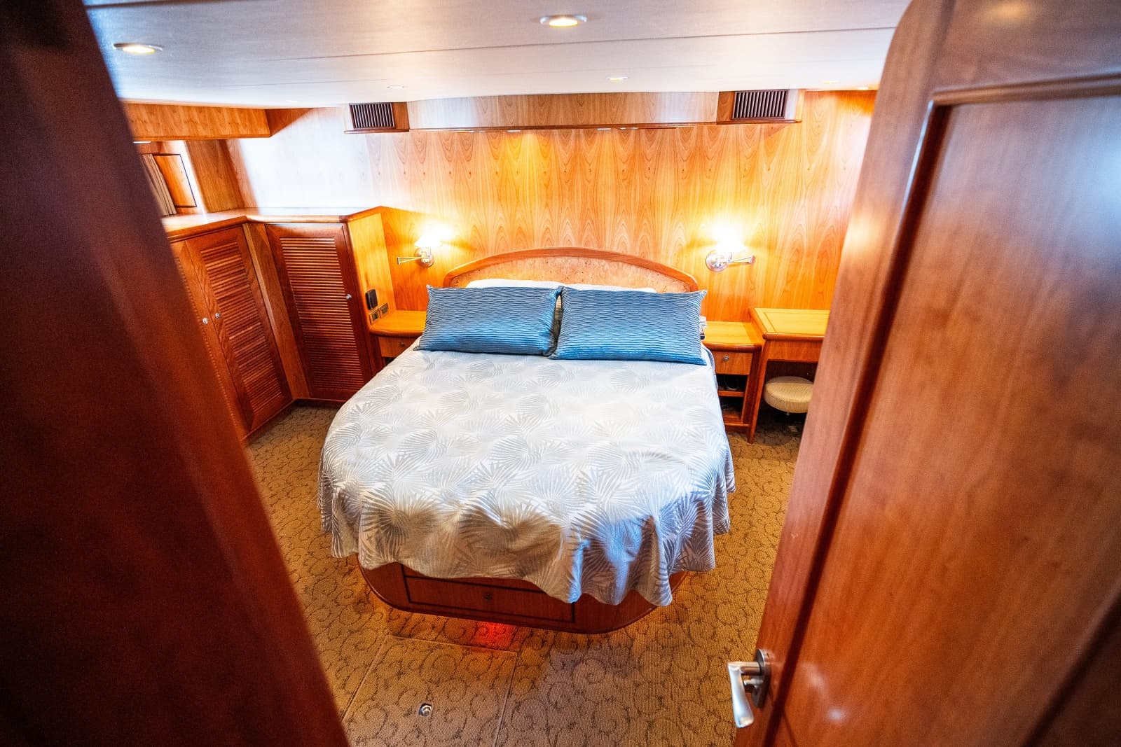 2003 Symbol 56 Raised Pilothouse - Photo 66