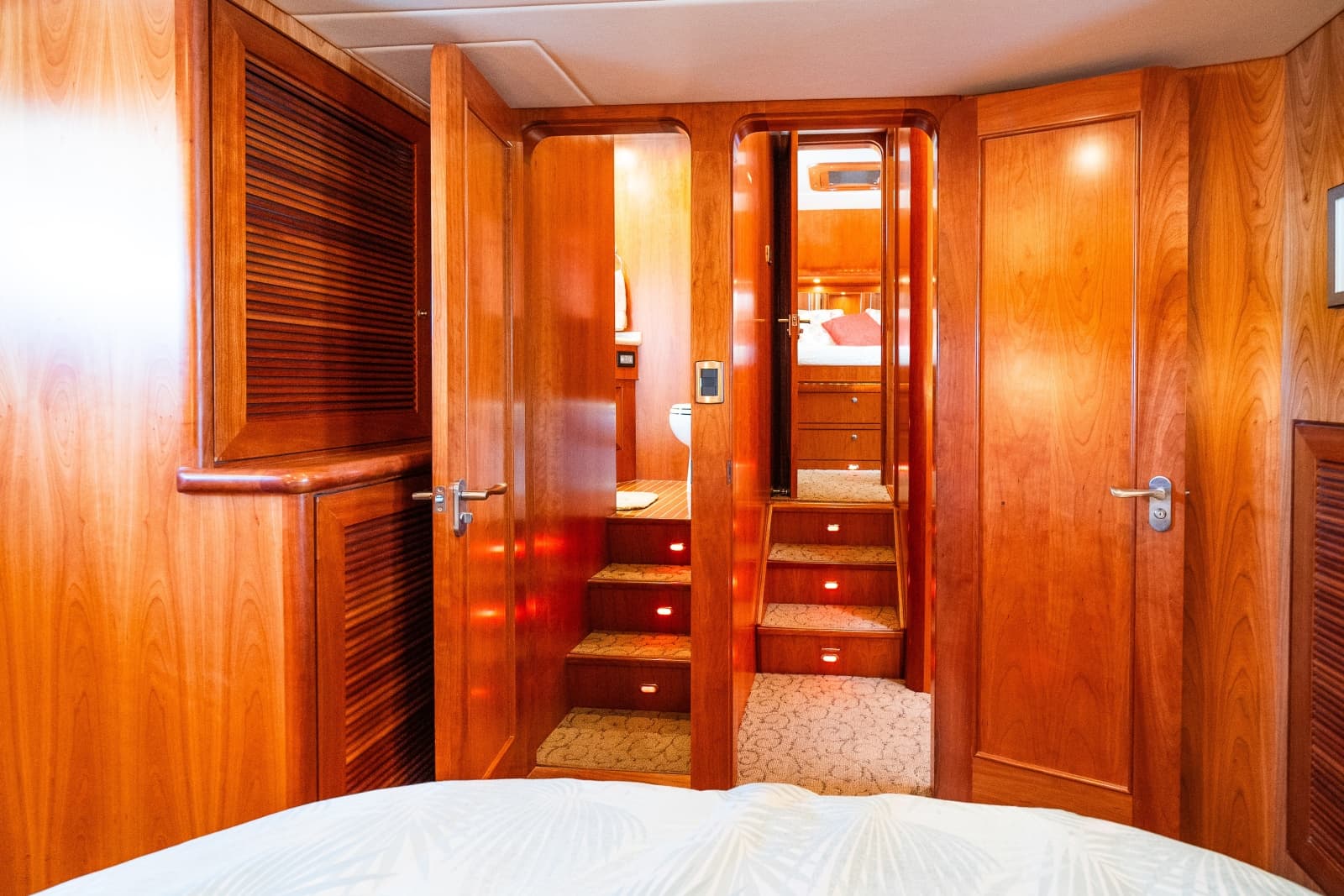 2003 Symbol 56 Raised Pilothouse - Photo 73