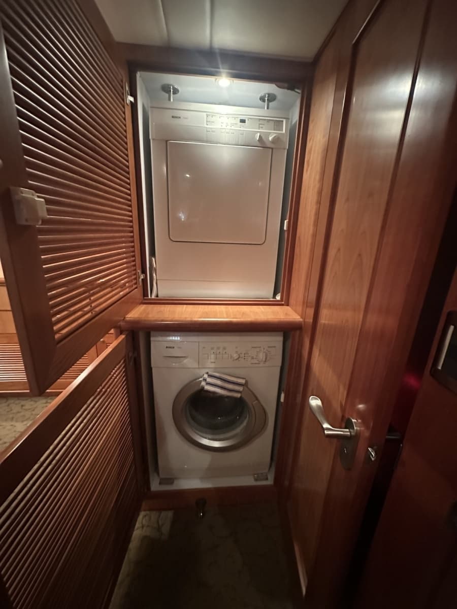2003 Symbol 56 Raised Pilothouse - Photo 40
