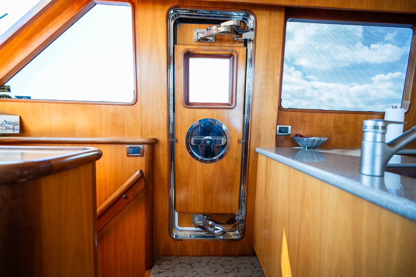 2003 Symbol 56 Raised Pilothouse - Photo 78