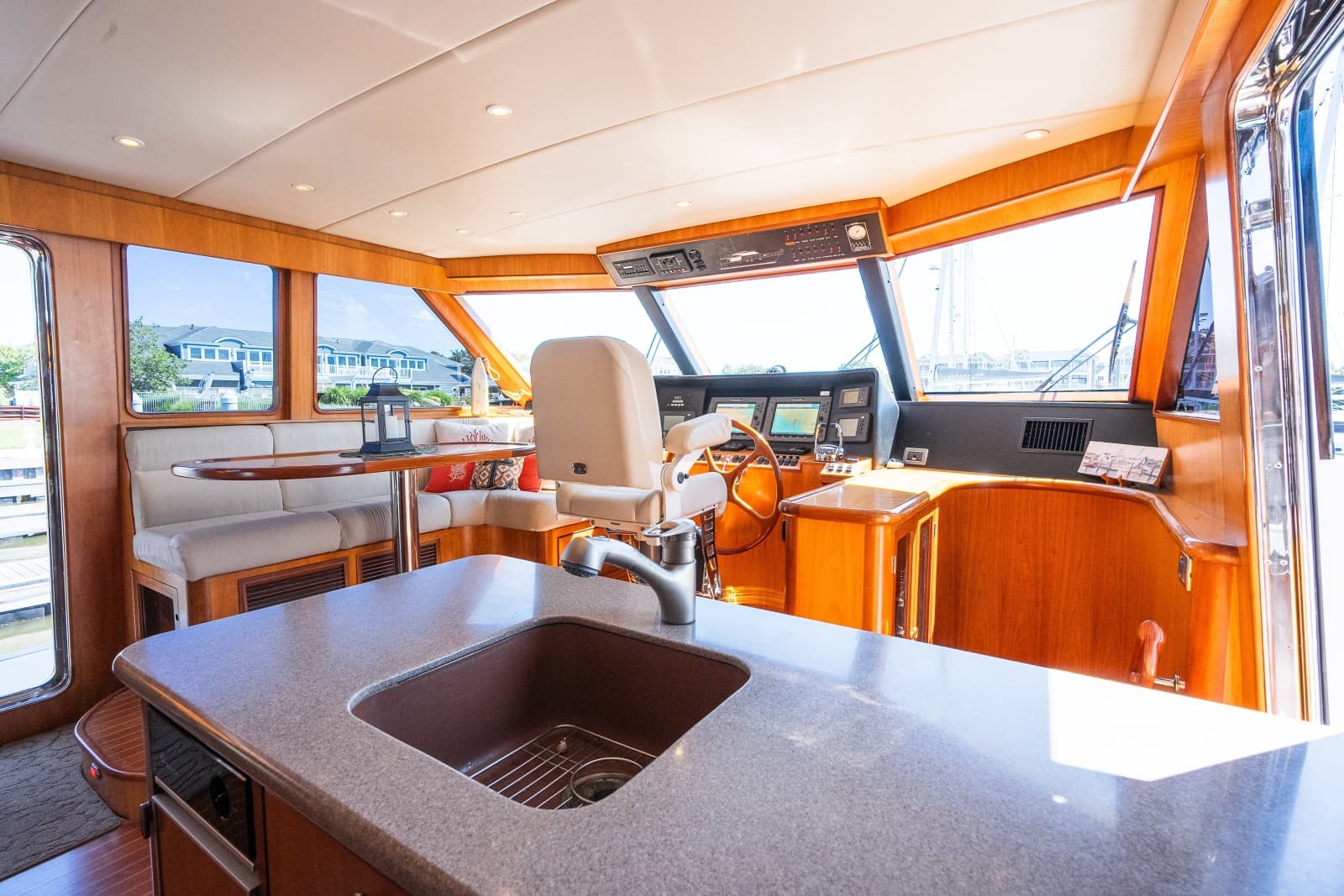 2003 Symbol 56 Raised Pilothouse - Photo 57