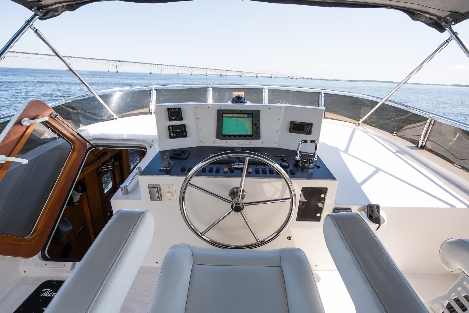 2003 Symbol 56 Raised Pilothouse - Photo 28