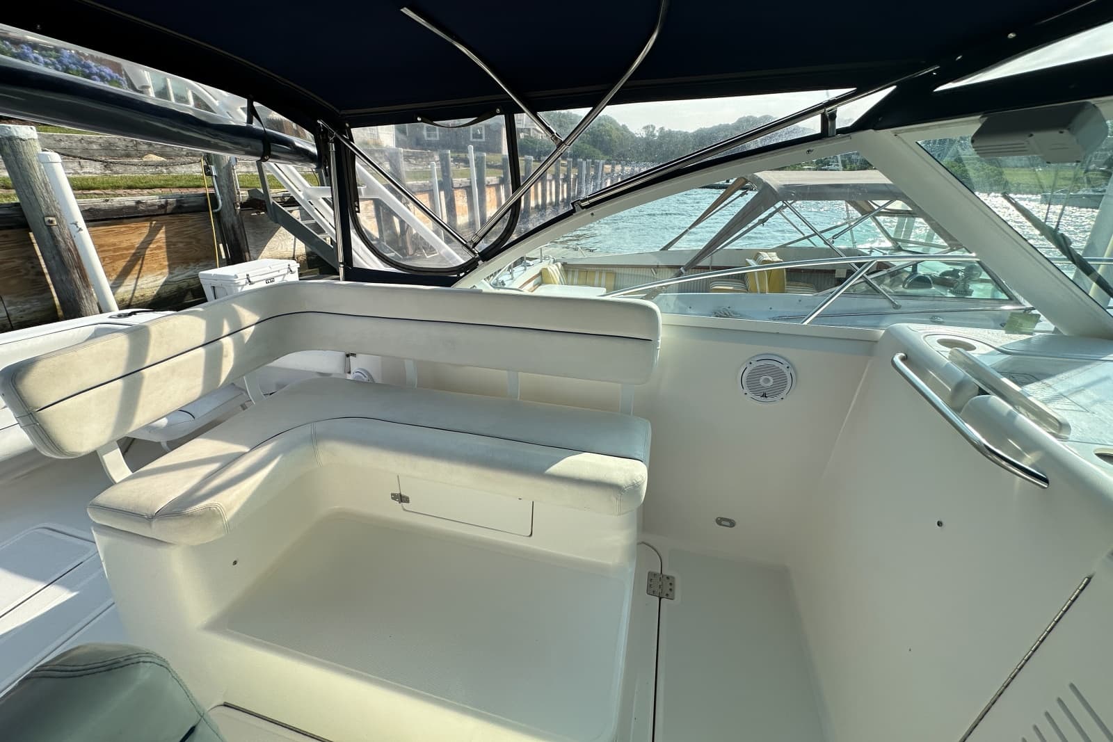 2001 Tiara Yachts  - Photo 35