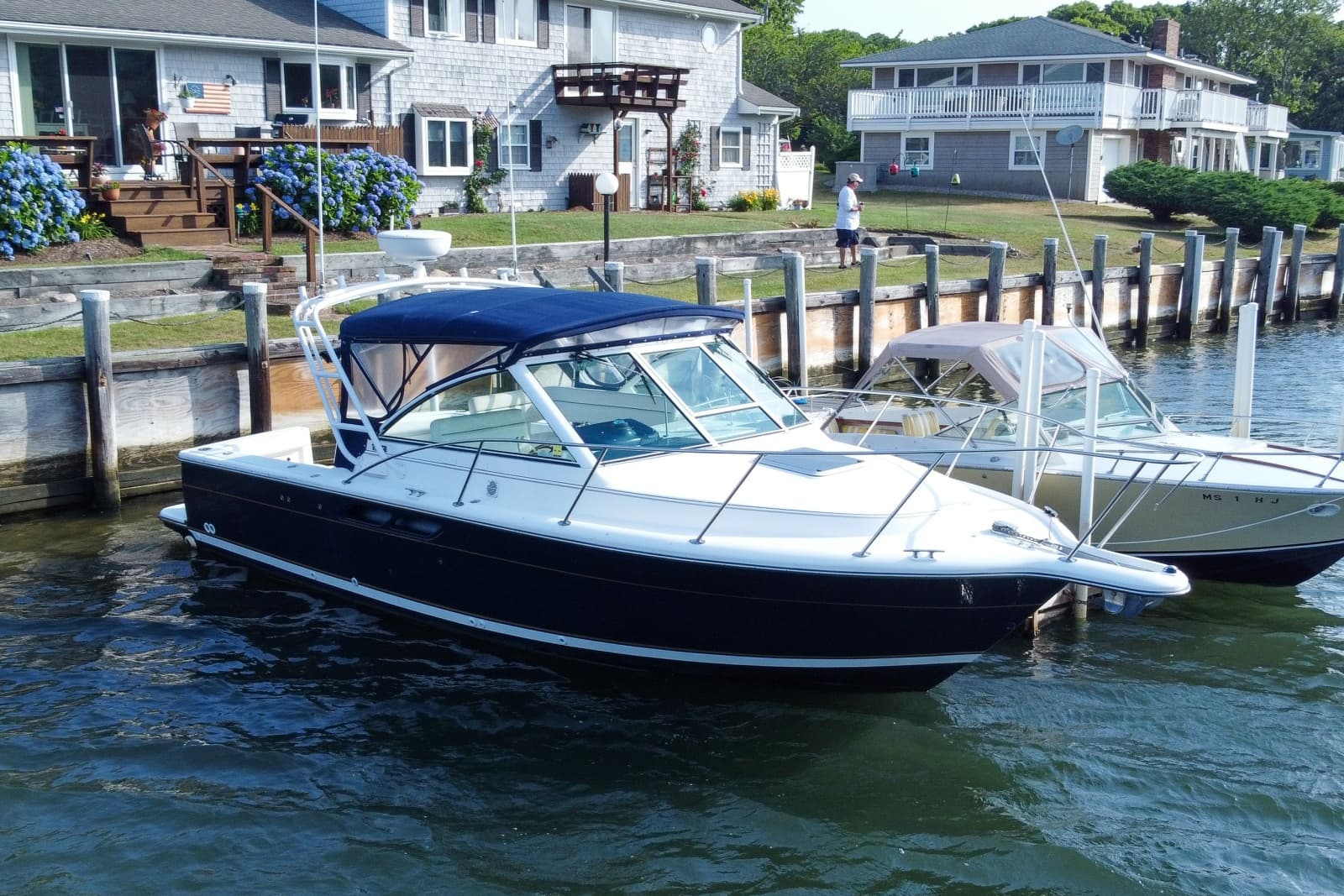 2001 Tiara Yachts  - Photo 1