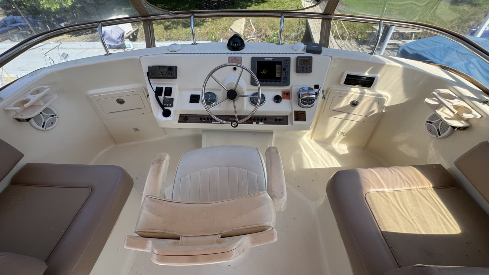 2008 Mainship 400 Trawler - Photo 15