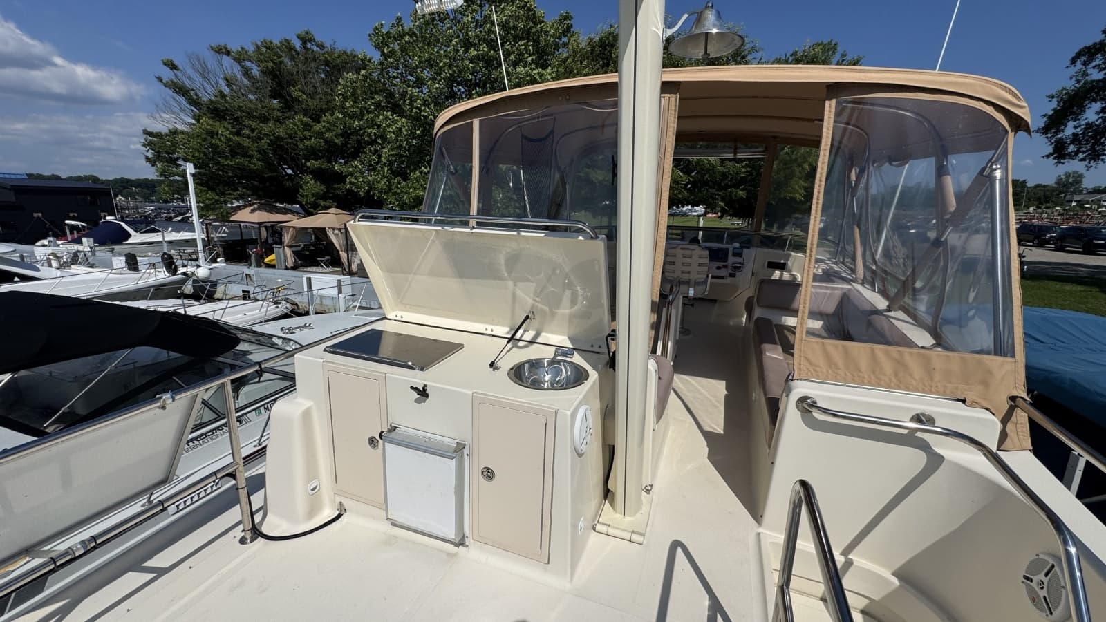 2008 Mainship 400 Trawler - Photo 23
