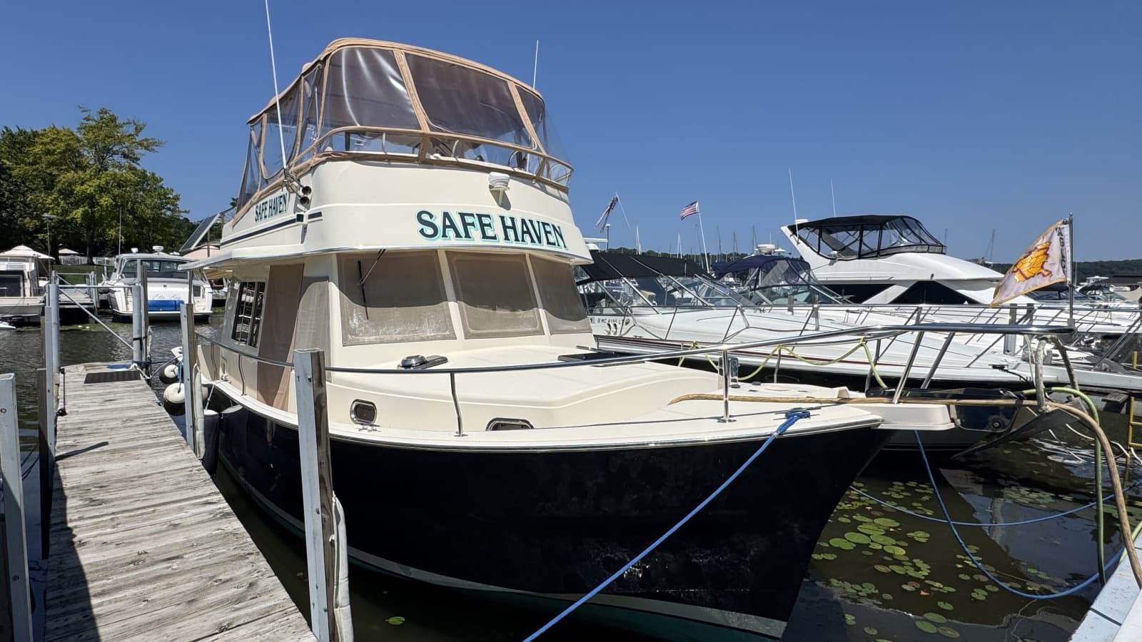 2008 Mainship 400 Trawler - Photo 1