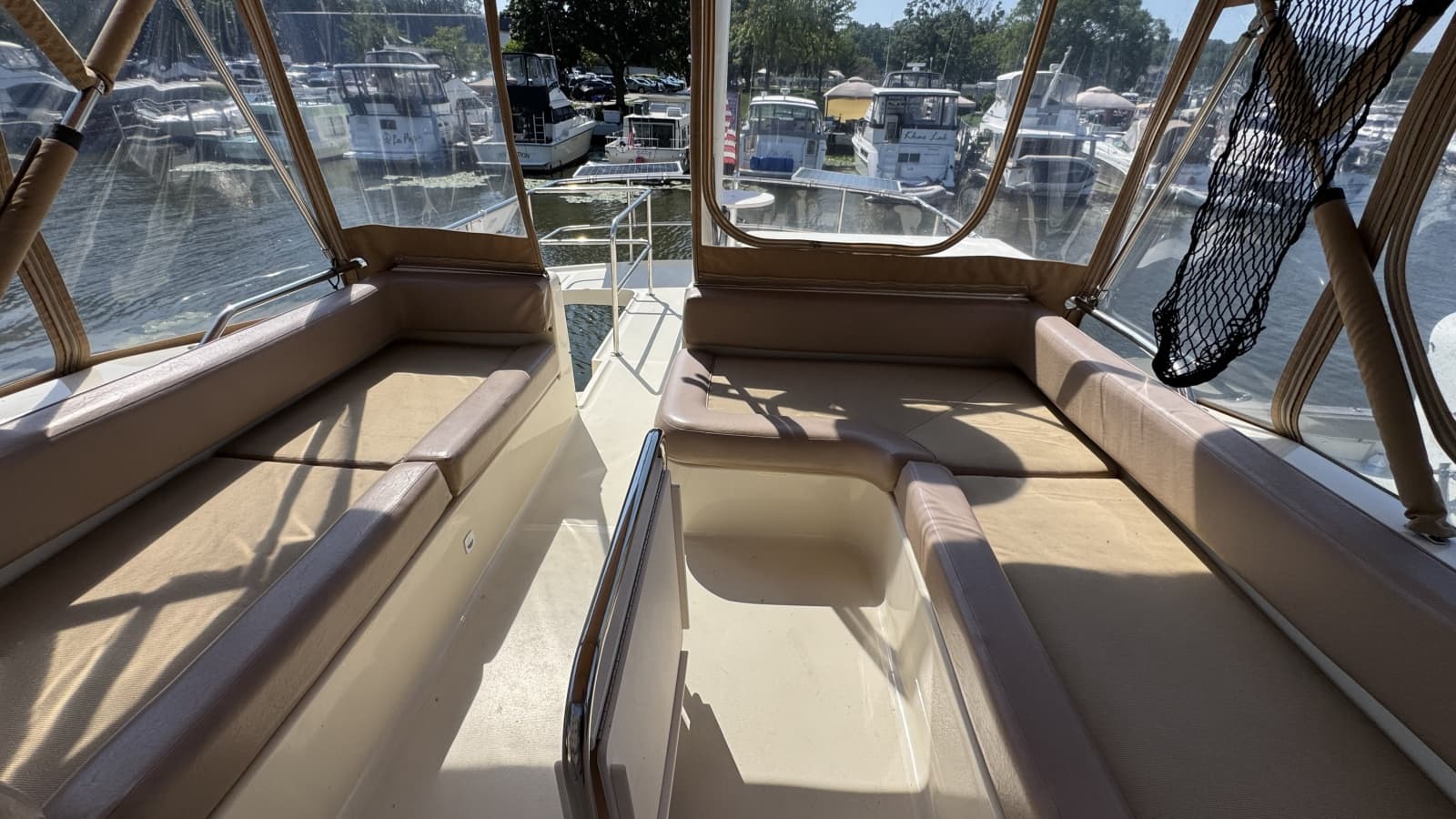 2008 Mainship 400 Trawler - Photo 13