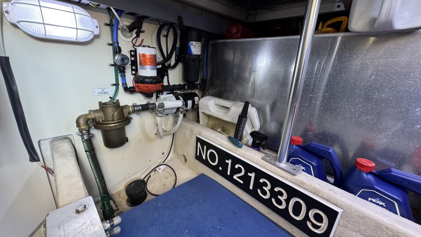 2008 Mainship 400 Trawler - Photo 59