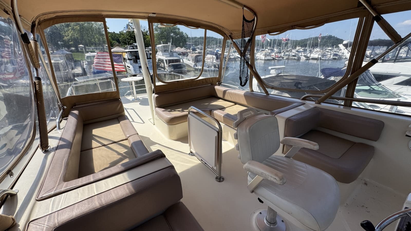 2008 Mainship 400 Trawler - Photo 12