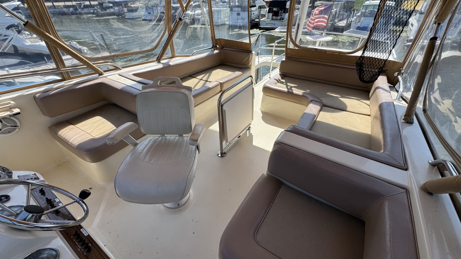 2008 Mainship 400 Trawler - Photo 14