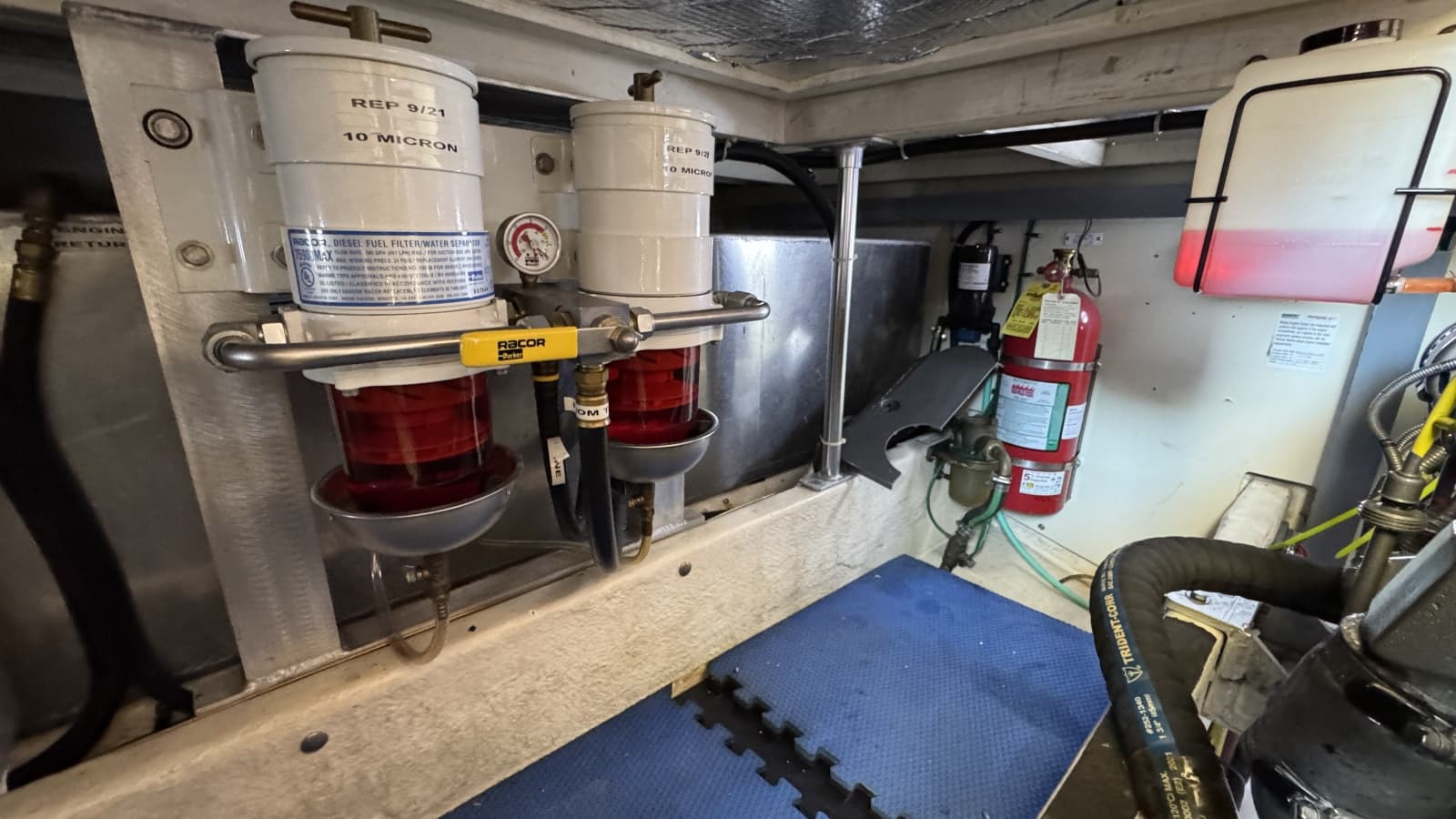 2008 Mainship 400 Trawler - Photo 60