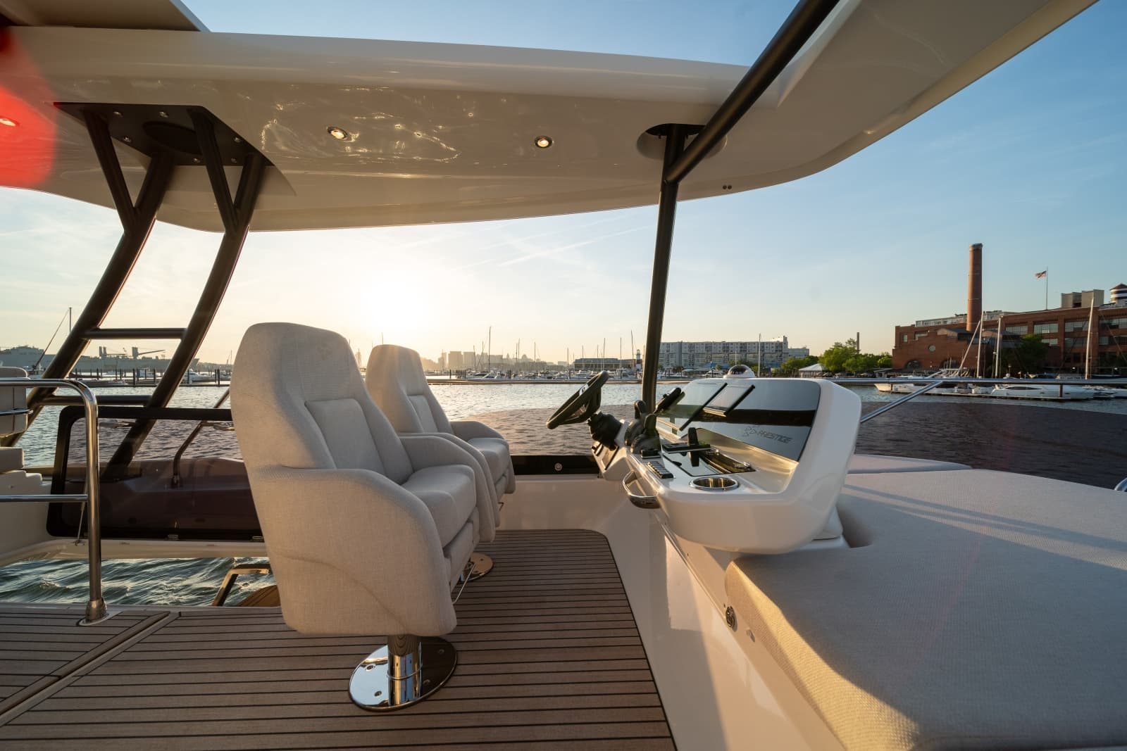 2026 Prestige F5.7 - Photo 40