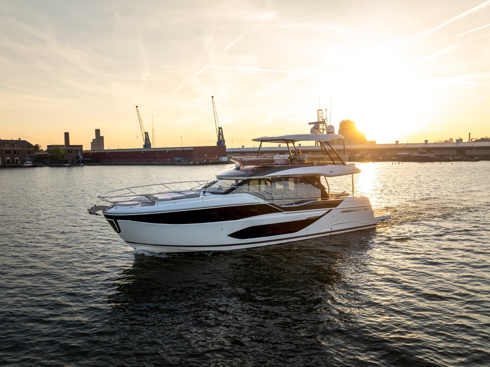 2026 Prestige F5.7 - Photo 1