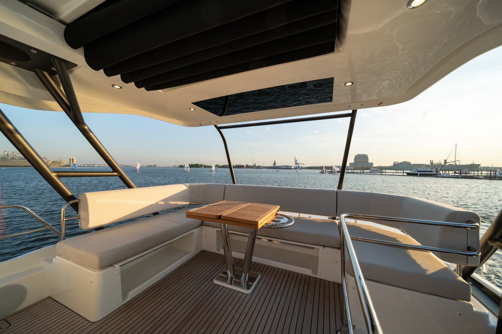 2026 Prestige F5.7 - Photo 45
