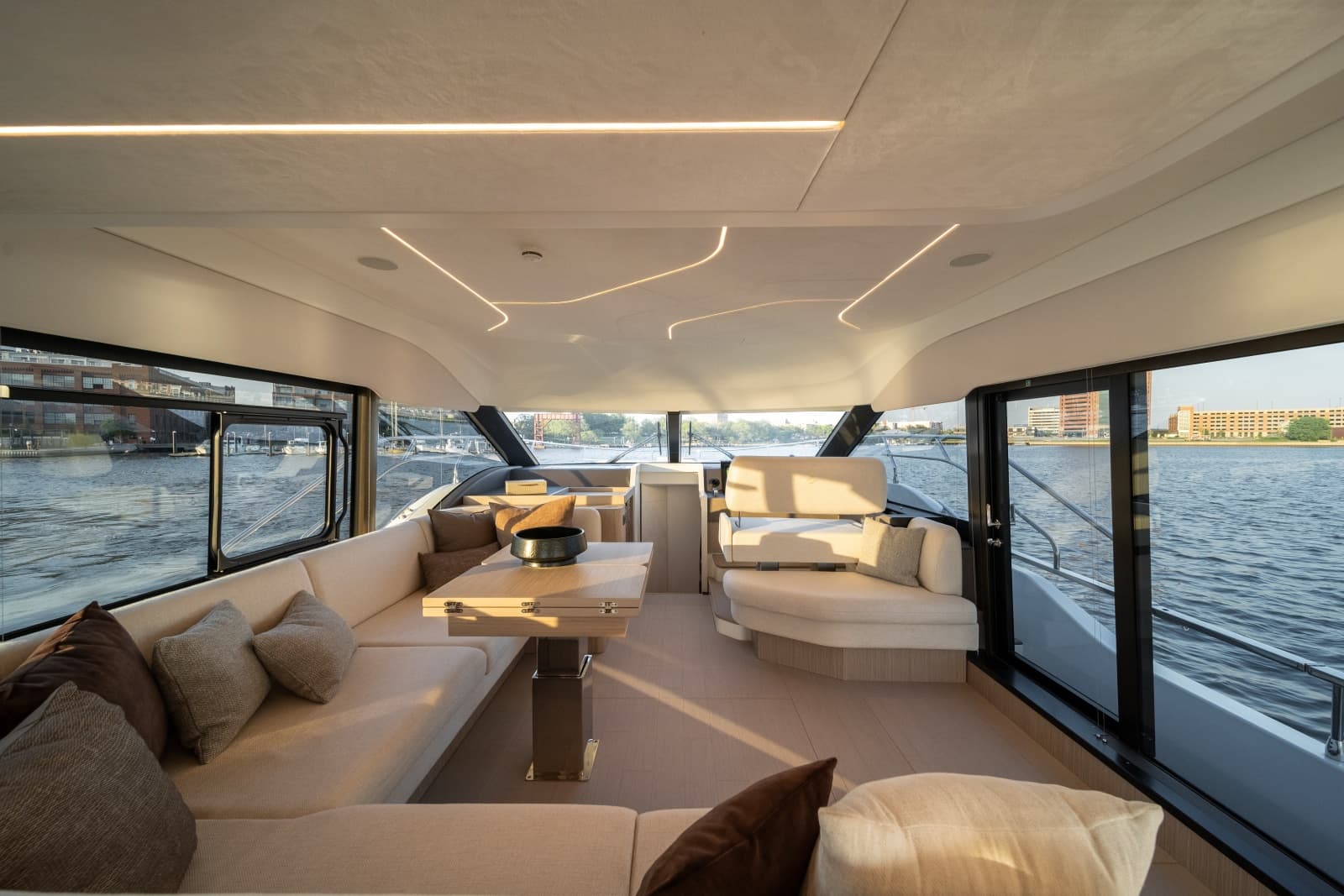 2026 Prestige F5.7 - Photo 15