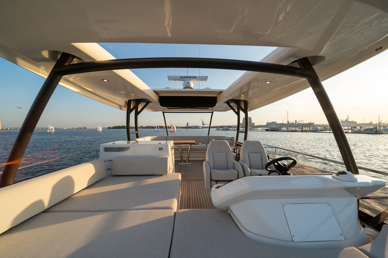 2026 Prestige F5.7 - Photo 38
