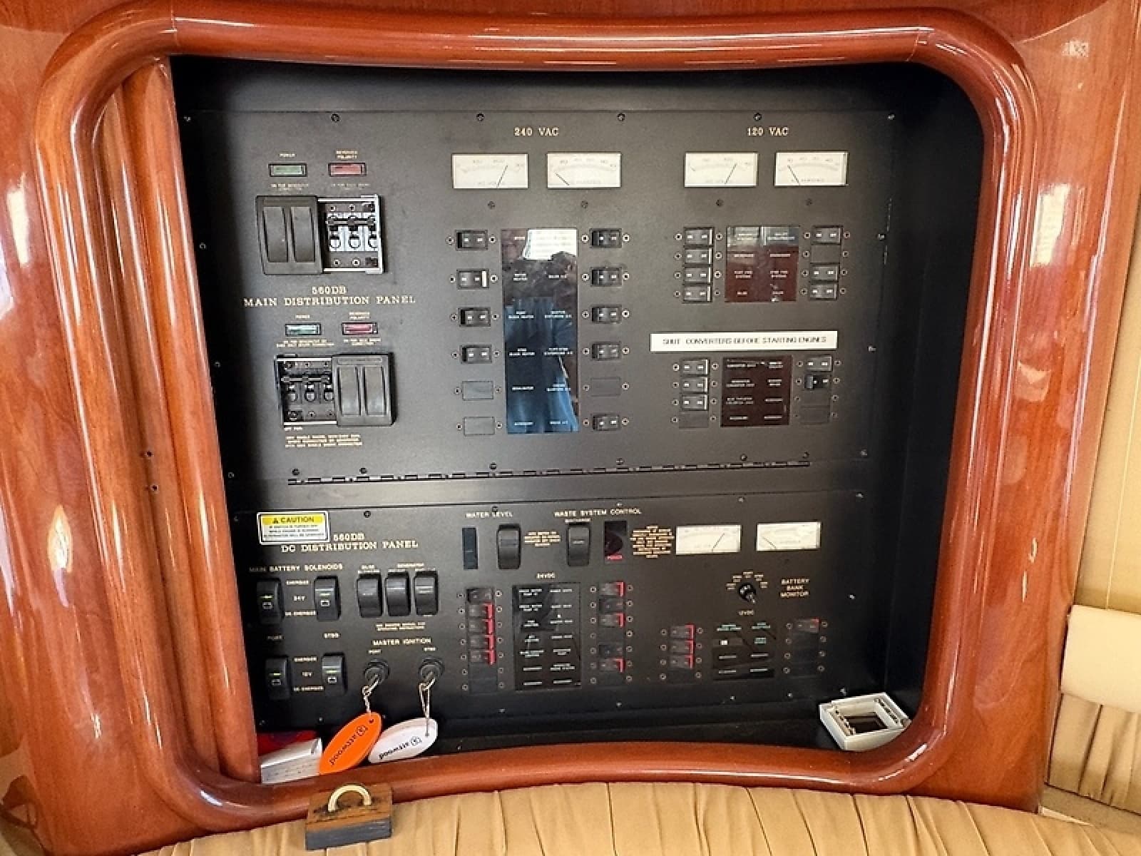 2000 Sea Ray 560 Sedan Bridge - Photo 43