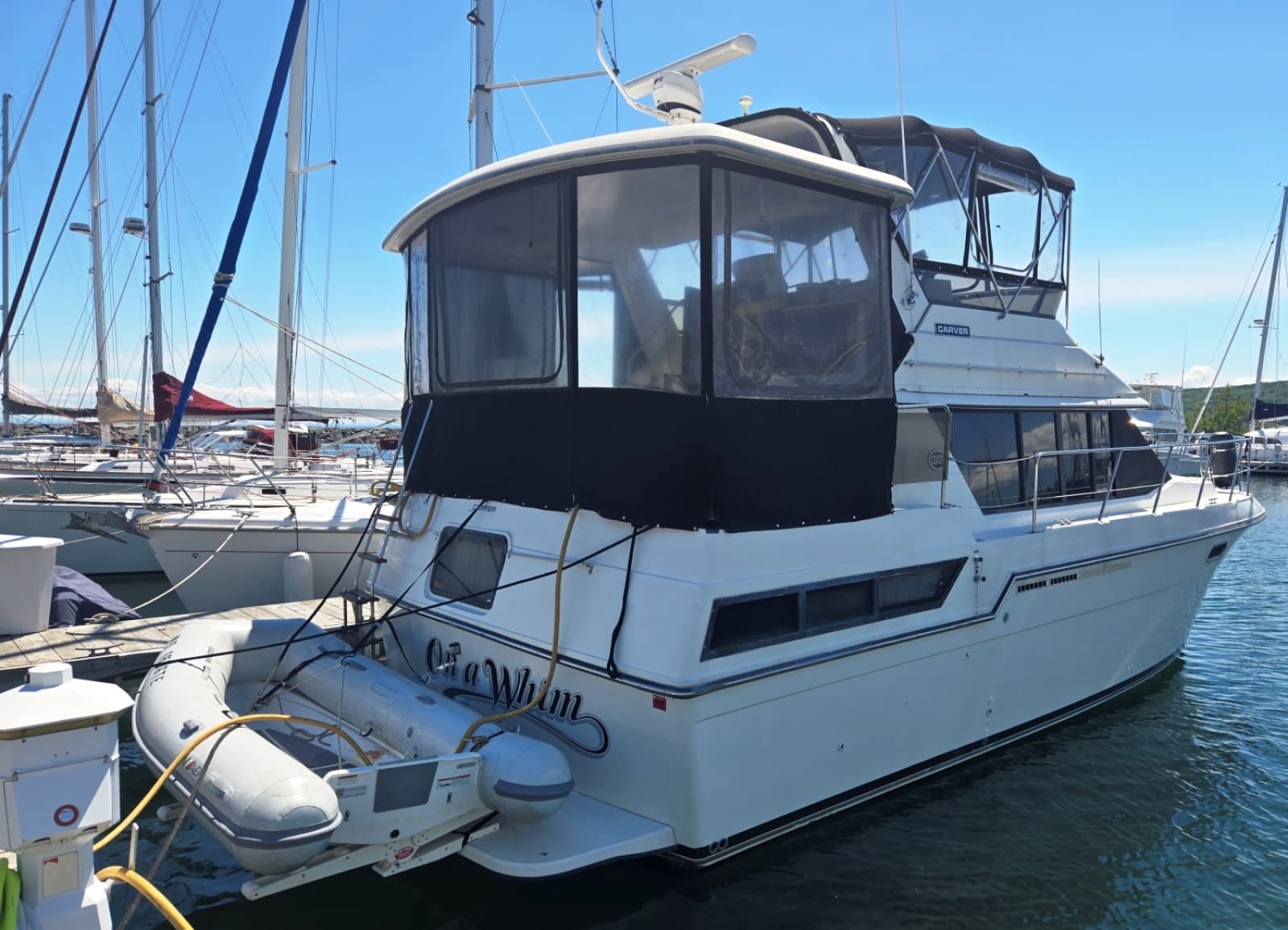 1989 Carver 3807 - Photo 3