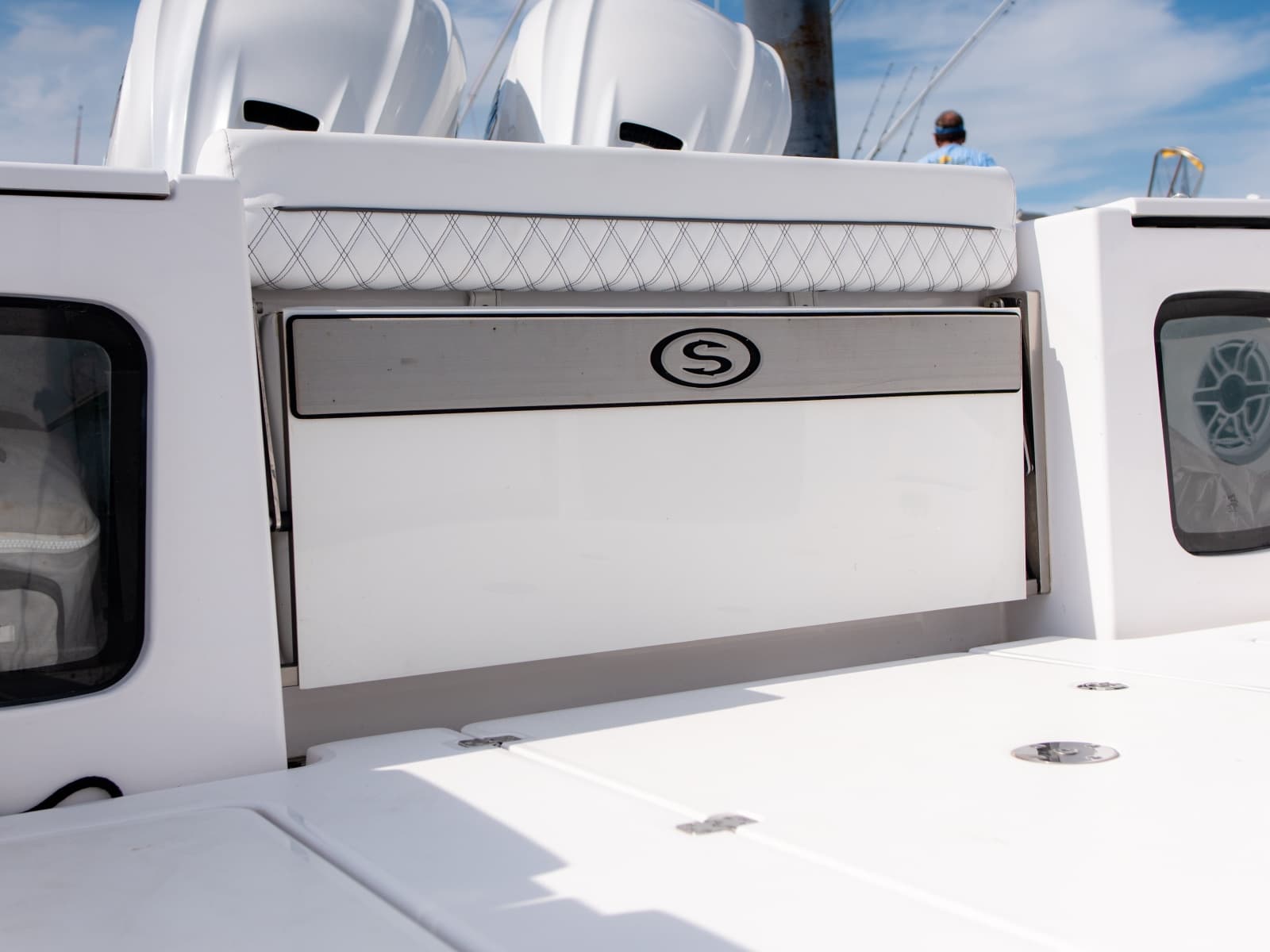 2025 Sportsman 322 Center Console - Photo 12