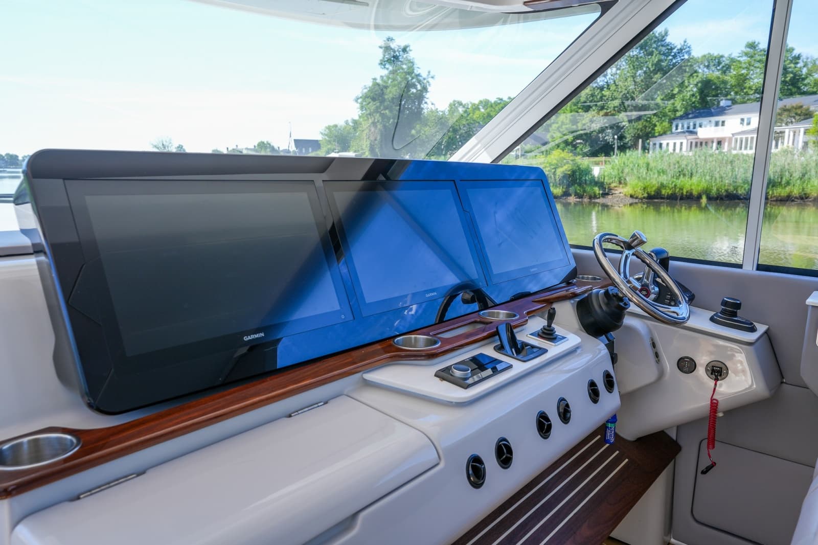 2025 Regal LX43 - Photo 27