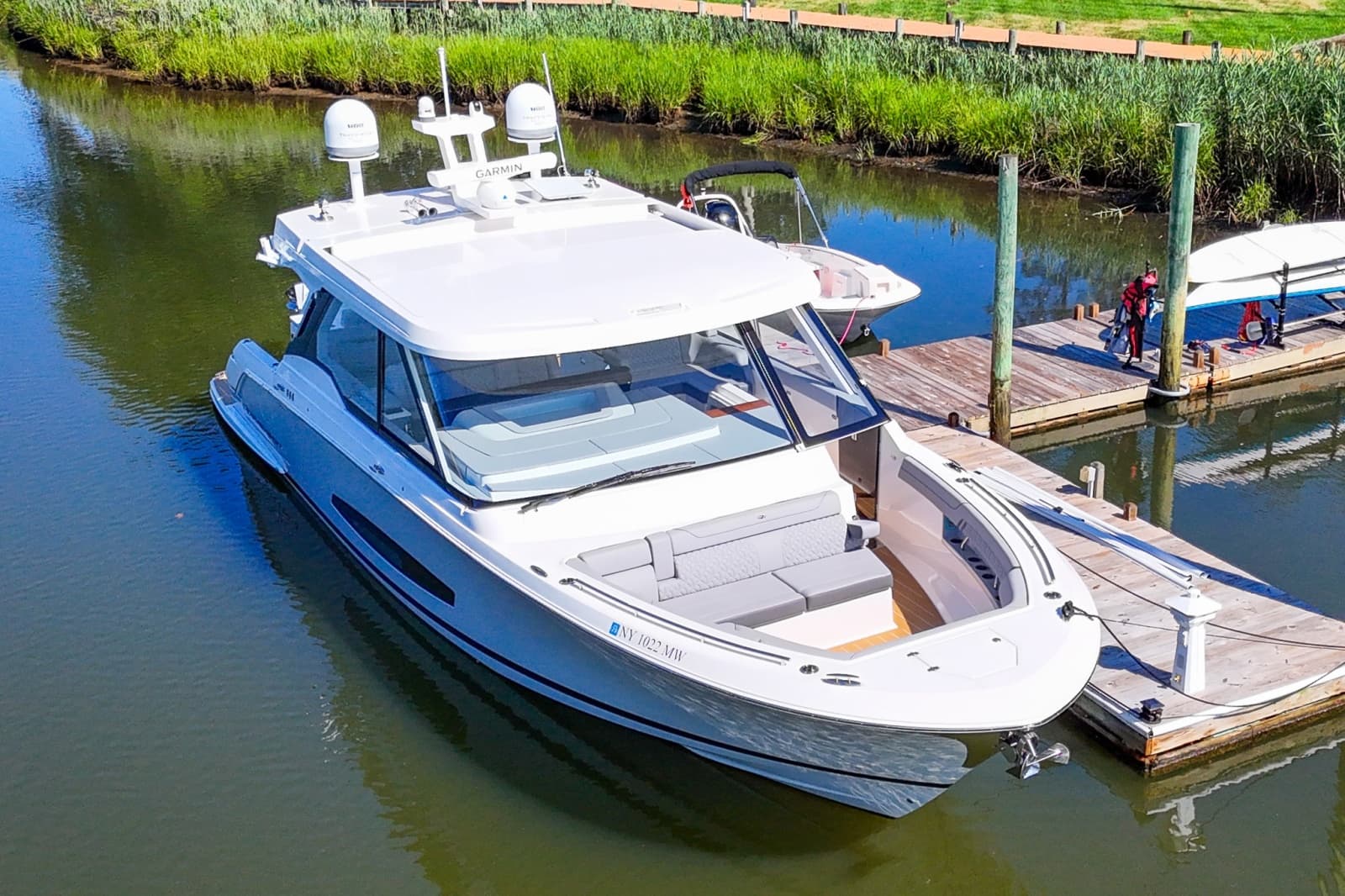 2025 Regal LX43 - Photo 3