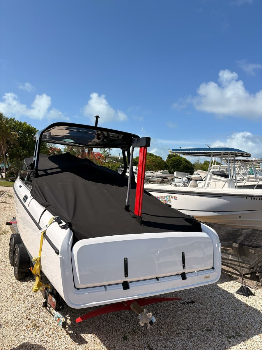 2025 Candela C-8 T-top - Photo 8