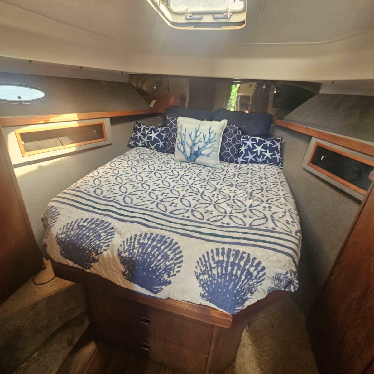 1988 Tiara Yachts  - Photo 7