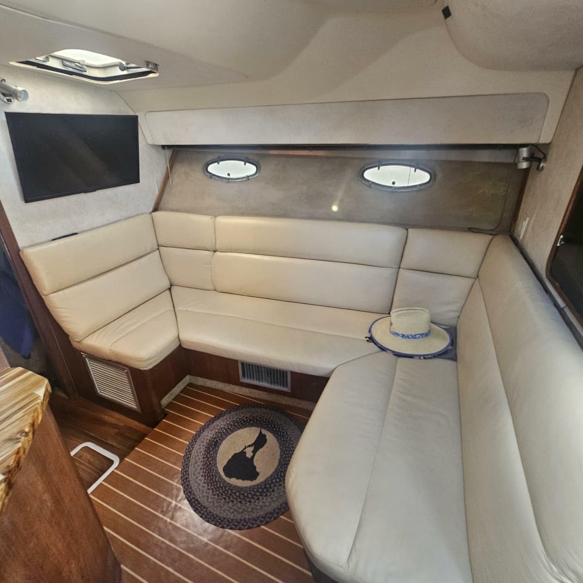 1988 Tiara Yachts  - Photo 8