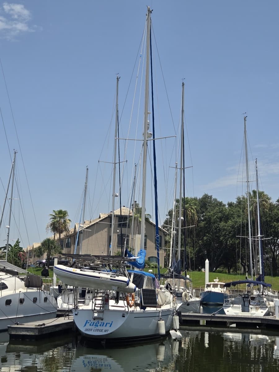 1985 Gulfstar Hirsch 45 - Photo 9