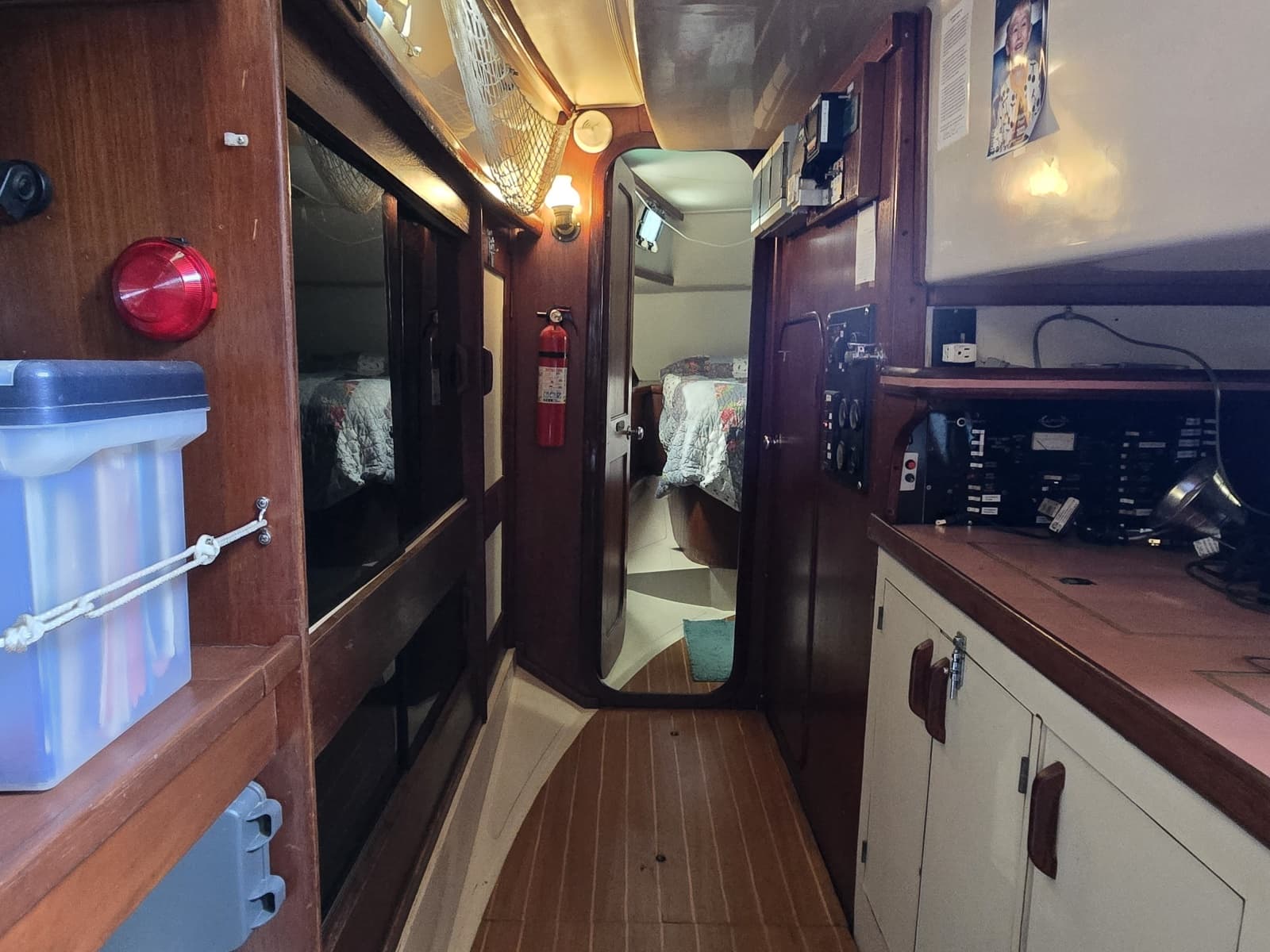 1985 Gulfstar Hirsch 45 - Photo 35