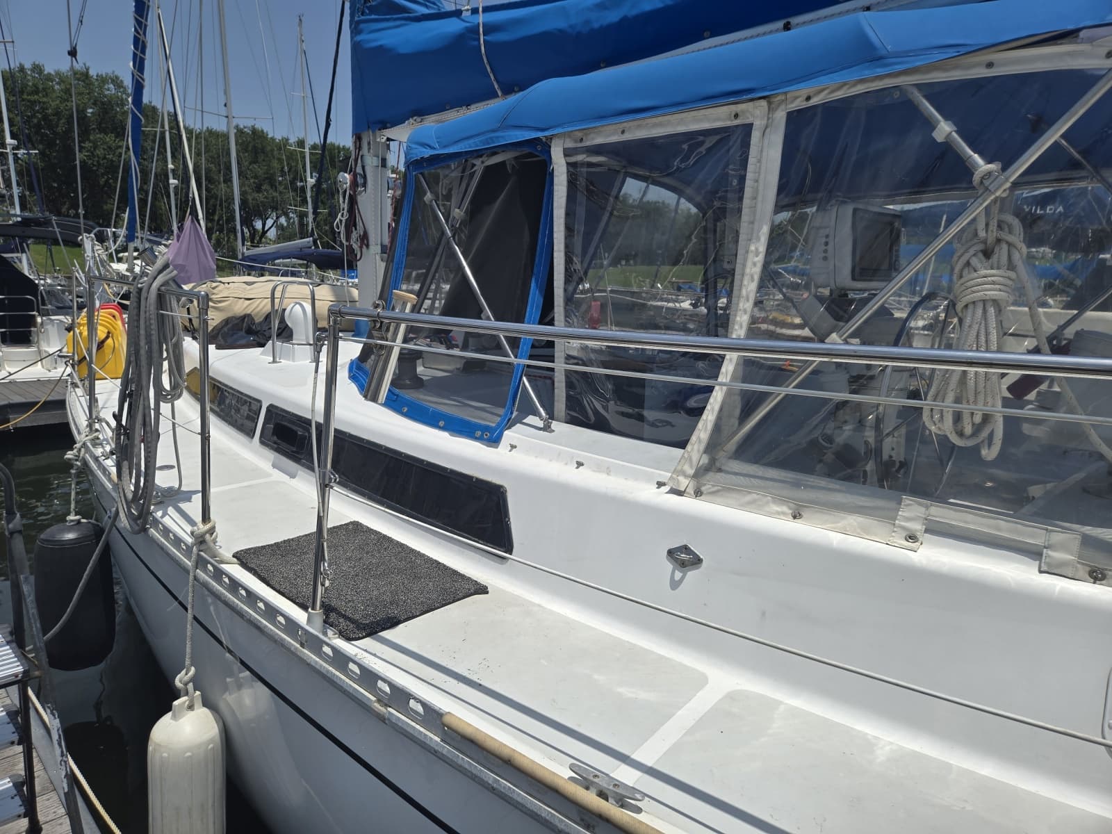 1985 Gulfstar Hirsch 45 - Photo 13