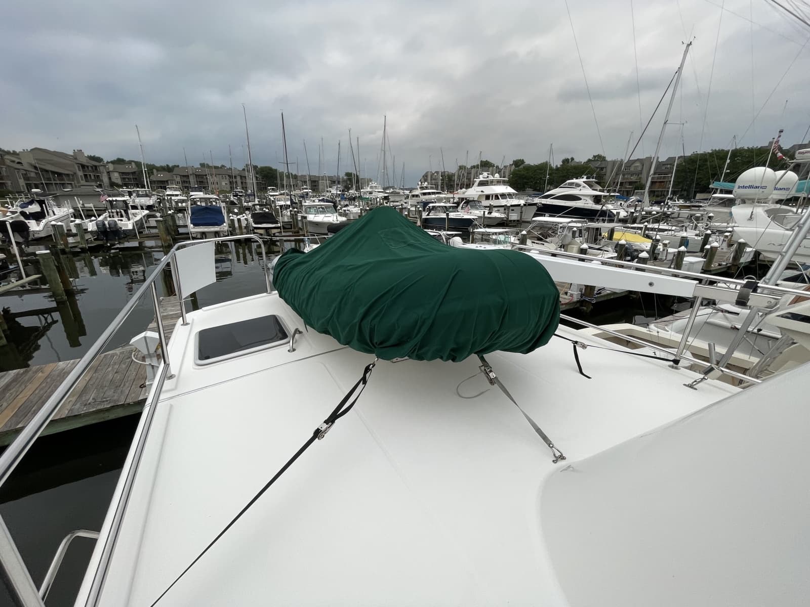 2006 American Tug 41 - Photo 25